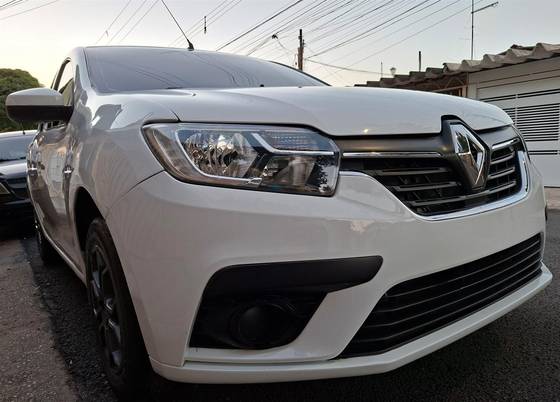 RENAULT SANDERO 1.0 EXPRESSION 16V FLEX 4P MANUAL